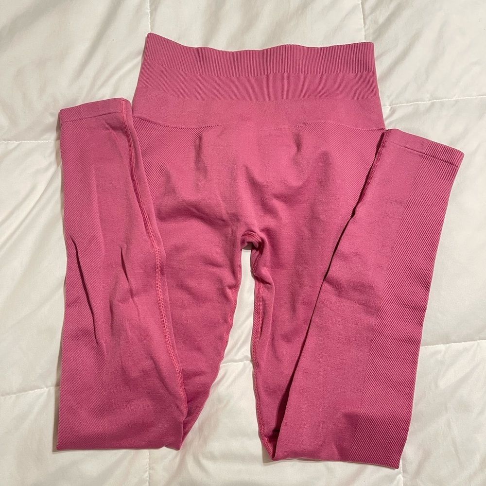 EUC (XS/S) Pink Spiritual Gangster Leggings